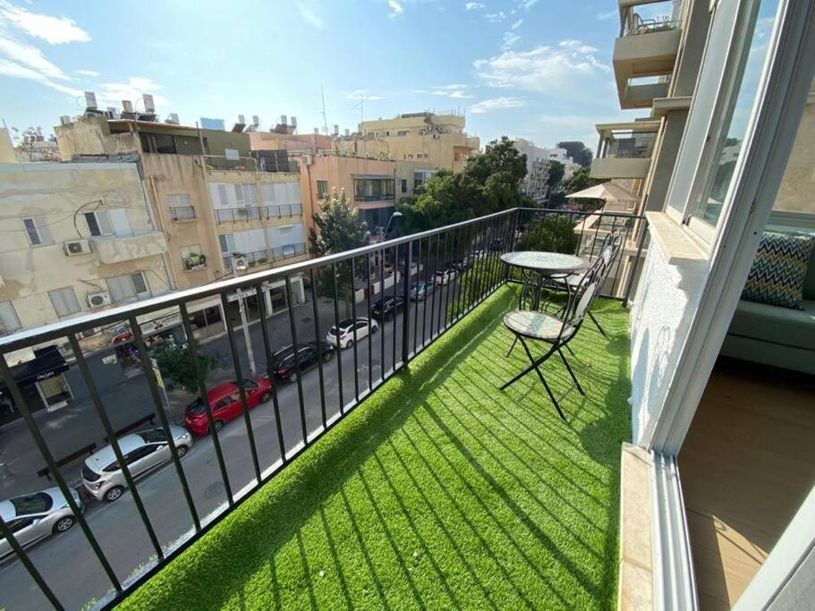 Yirmeyahou Suites By Sea U Tlv Tel Aviv Eksteriør billede
