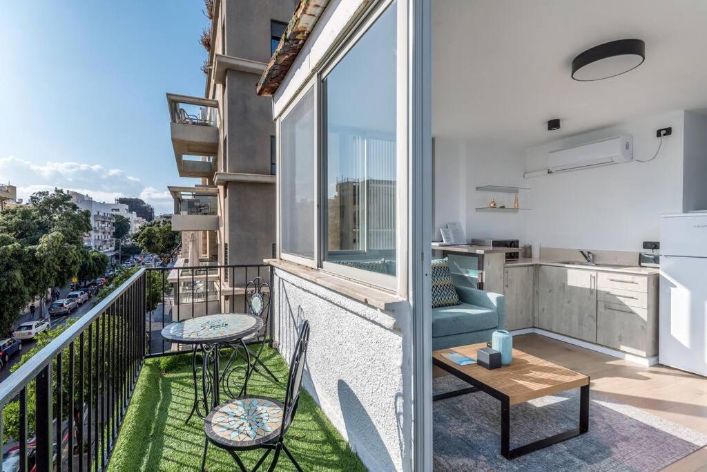 Yirmeyahou Suites By Sea U Tlv Tel Aviv Eksteriør billede